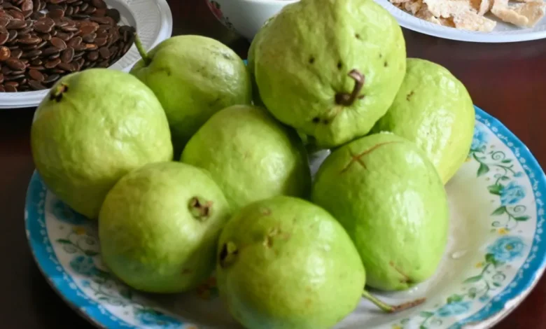 Benefits of Eating Guava