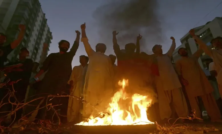 Pakistan Independence Day Firing